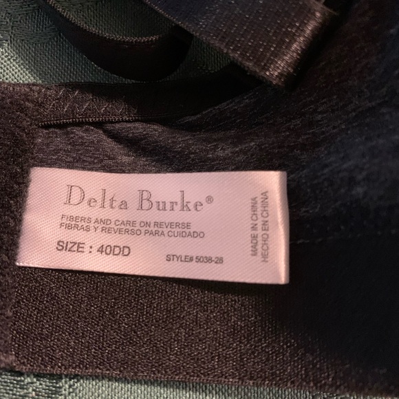 Strapless MultiWay Bra Delta Burke. Charcoal Demi Bra Plus Too Size 40DD. New - Picture 5 of 5